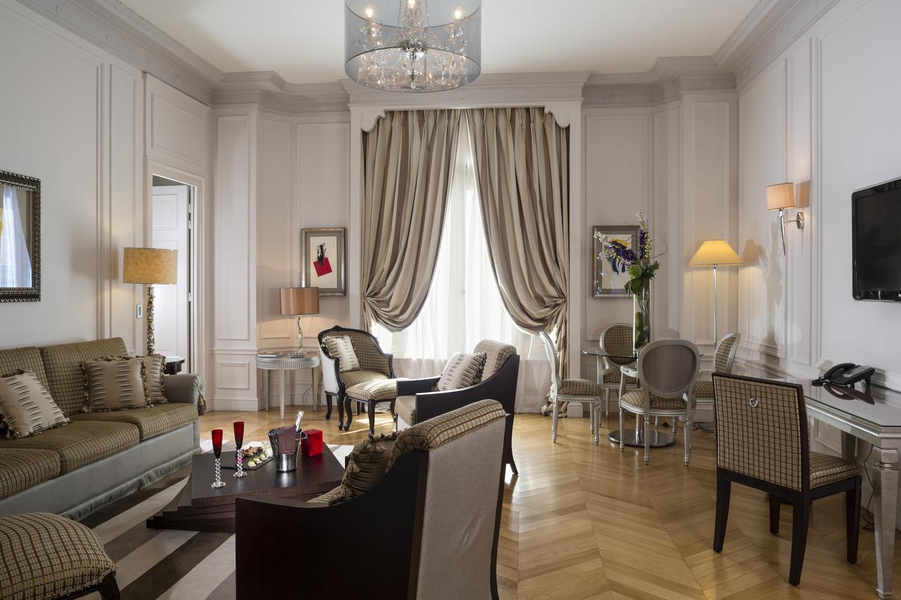 Majestic Apartments Champs Elysees Paris Exterior photo