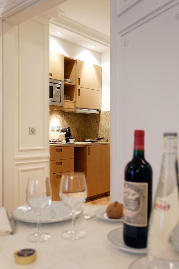 Majestic Apartments Champs Elysees Paris Exterior photo